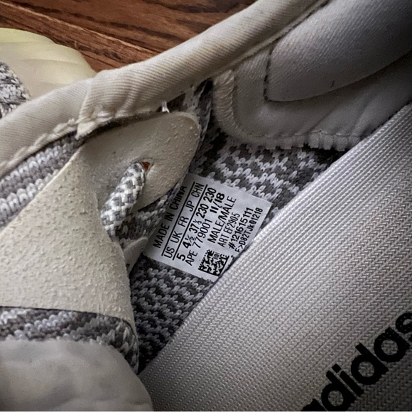 adidas Yeezy Boost 350 V2 Static (Non-Reflective) EF2905 - Picture 9 of 10